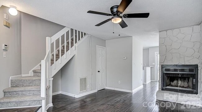 Photo - 8215 Circle Tree Ln