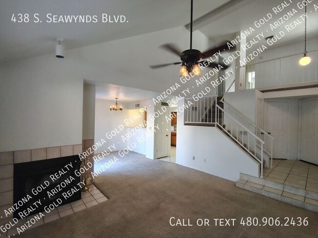 Photo - 438 S Seawynds Blvd