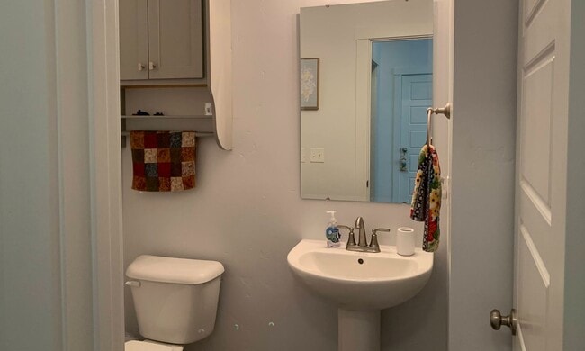 Photo - 4 bedrooms upstairs PLUS an OFFICE on the ...