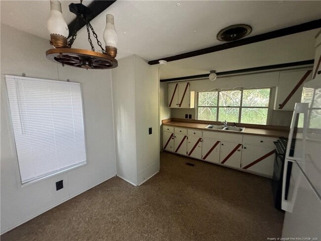 Photo - 1738 Strickland Bridge Rd