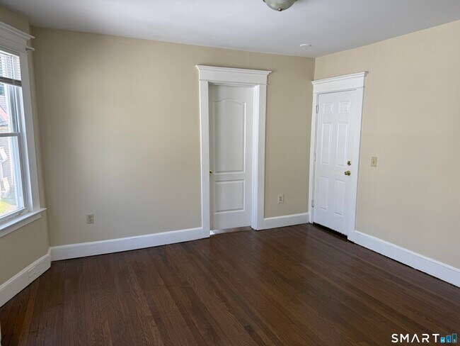 Photo - 49 Fairfield St Unit #2