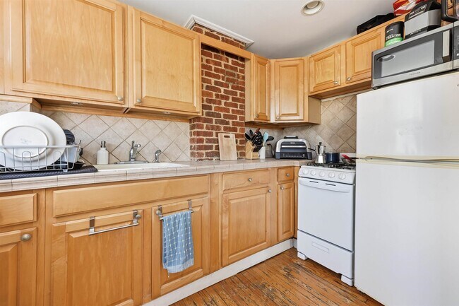 Photo - 647 Garden St Unit 3W