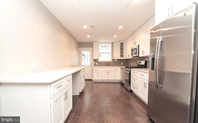 Photo - 1271 S 24th St