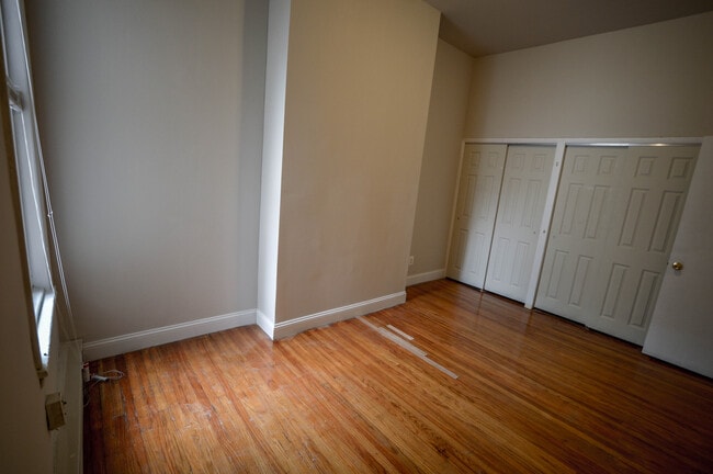 Photo - 3909 Pine St