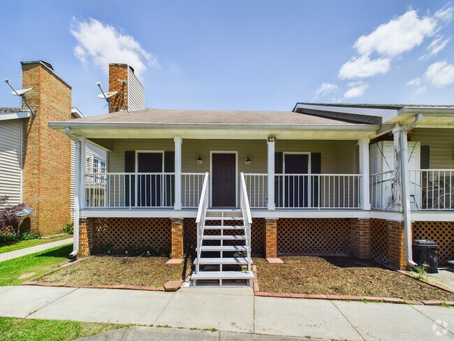 Building Photo - 100 Teal Ln Rental
