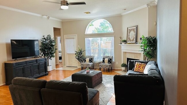 Photo - 26 Jewelsford Dr