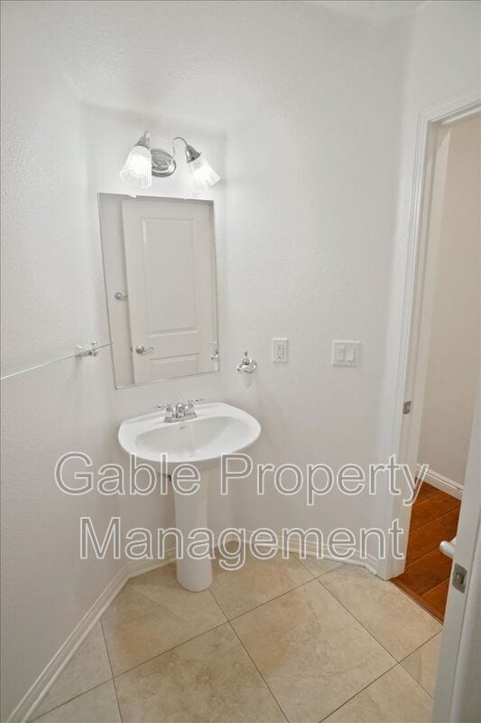 Photo - 28371 Mirabelle Ln