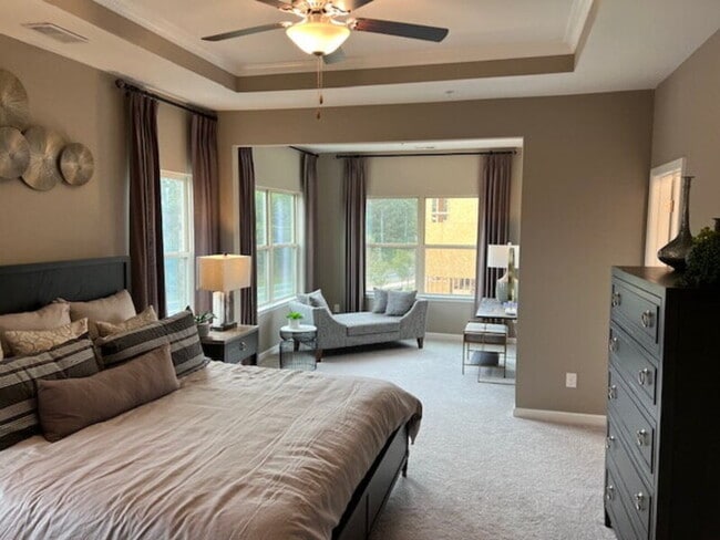 Photo - 209 Commons Ave