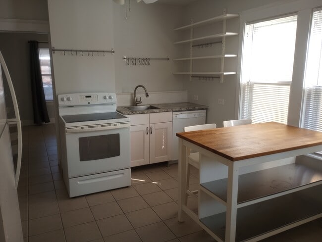 Photo - 92 Thorpe St Unit 92