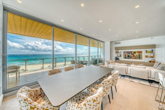 Building Photo - 5775 Collins Ave Unit 703 Rental