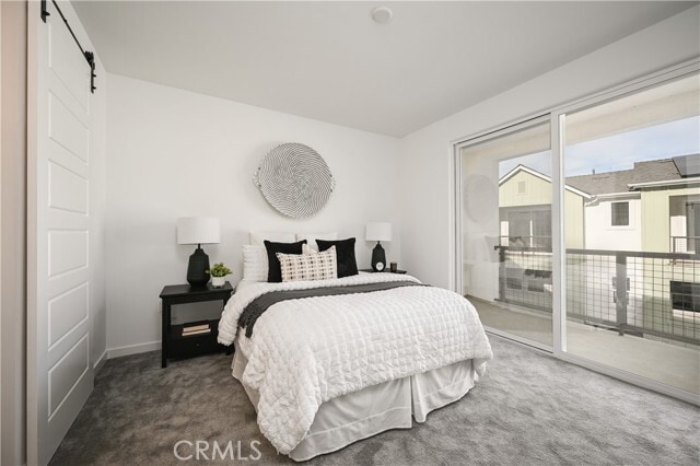 Photo - 905 Madonna Rd