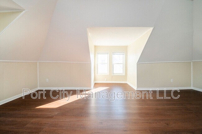 Photo - 5327 Wesley Ave