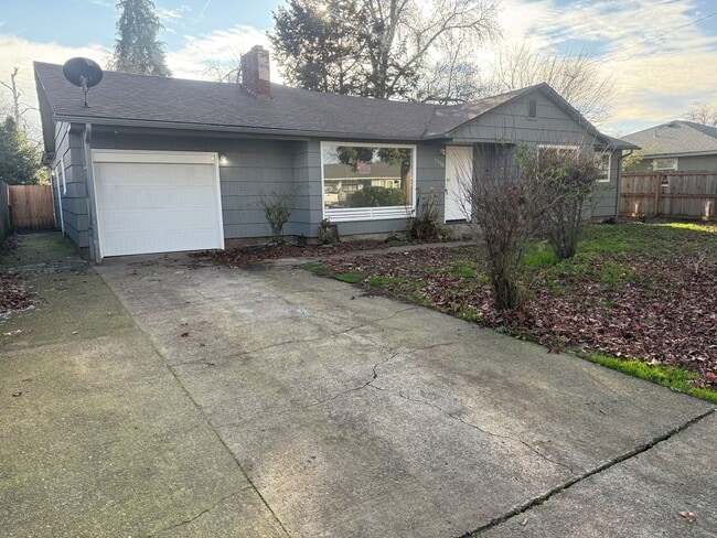 Photo - Updated 3 bedroom 1 bath home with large yard!