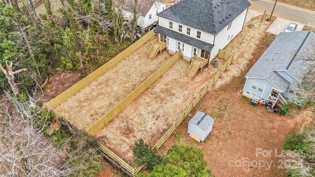 Photo - 2718 Mayfair Ave