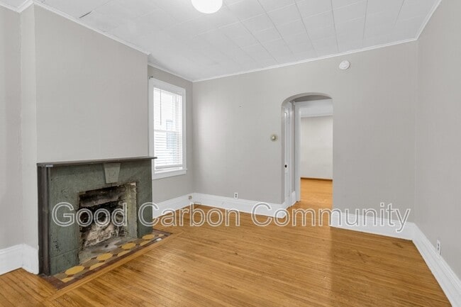 Photo - 176 Richmond Ave Unit 1