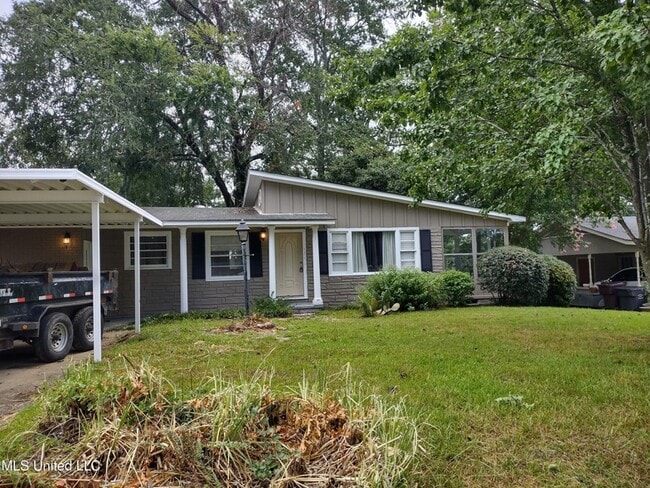 Building Photo - 1426 50th Ave