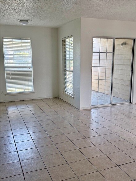 12480 Abrams Rd Unidad 504