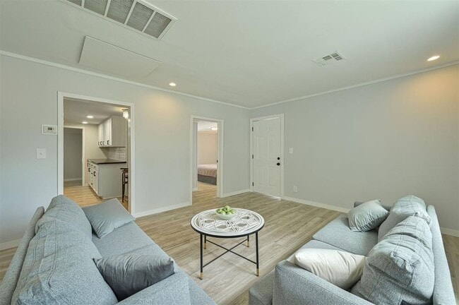 Photo - 3609 NW 13th St