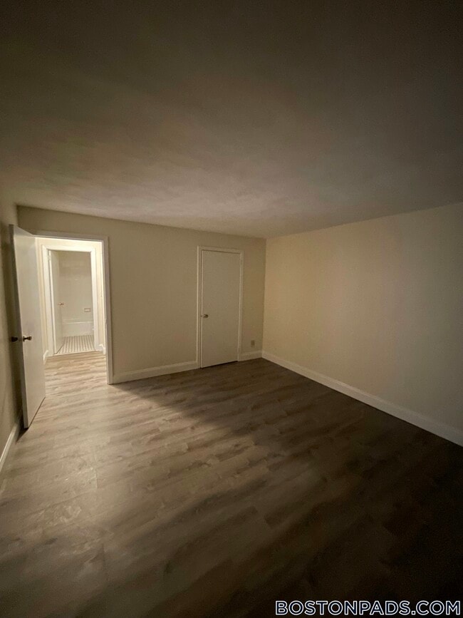 Photo - 245 Main St Unidad 46