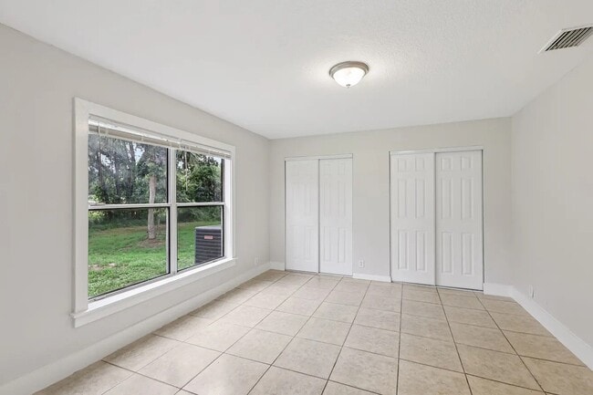 Photo - 11382 59th St N