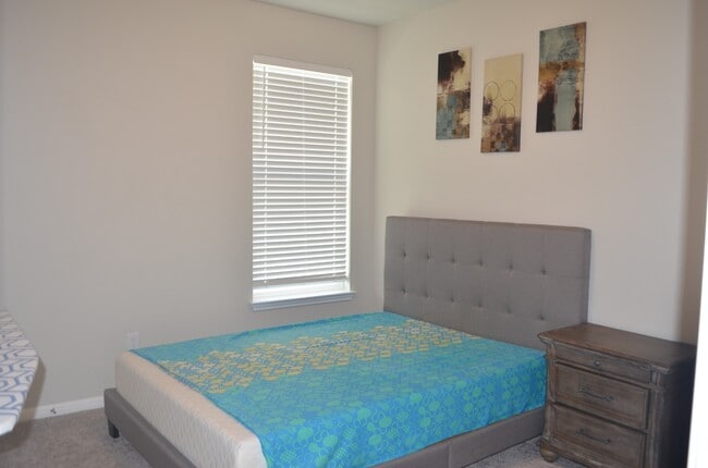 Photo - 6501 Rafferty Ln