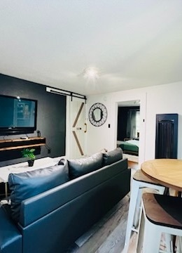 Tiny Cozy Loft in Delano - Tiny Cozy Loft in Delano