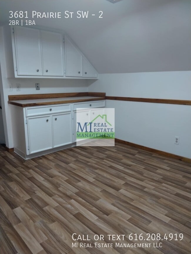 Photo - 3681 Prairie St SW Unit 2