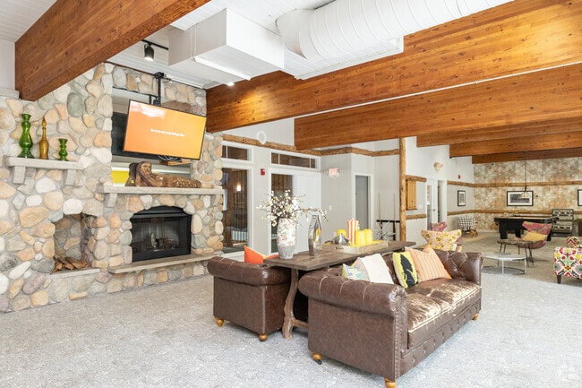 Clubroom Lounge