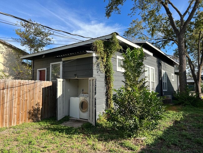 Photo - 607 Nelray Blvd