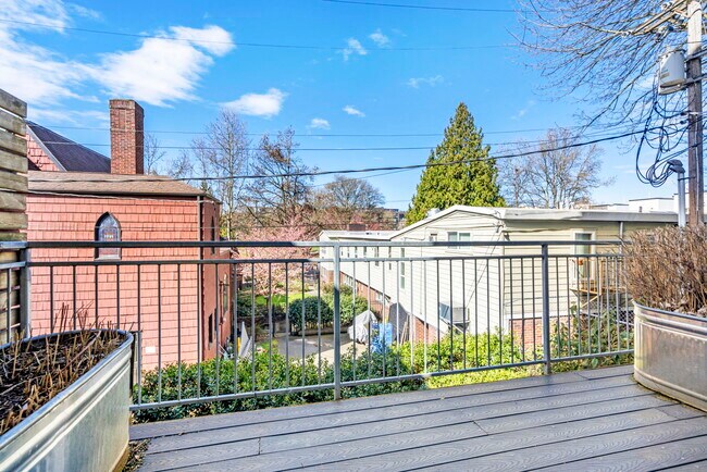 Photo - Ludwig Apartments