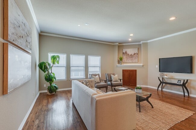 Photo - Miyama Cantey Townhomes 2816 Unit 114