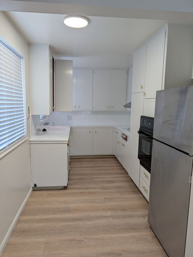Photo - 4511- 4515 Penniman Unit 4511