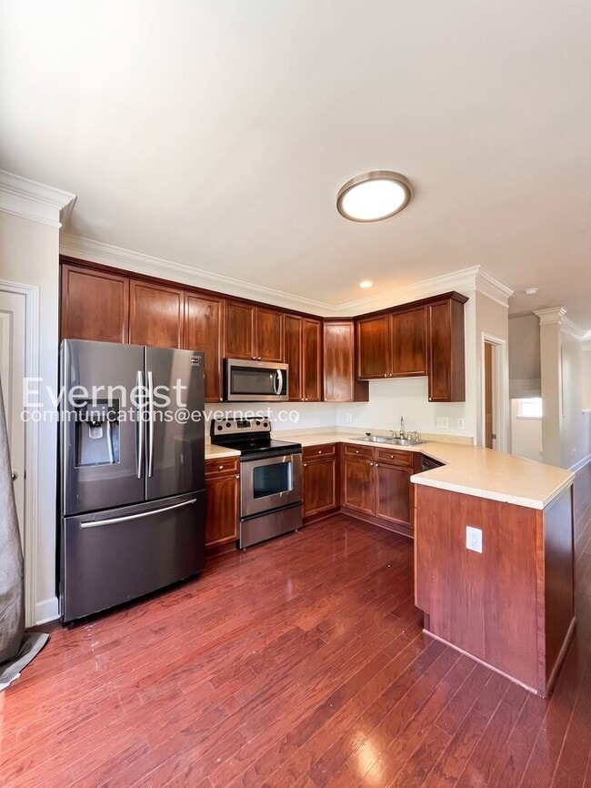 Photo - 7222 Althorp Way