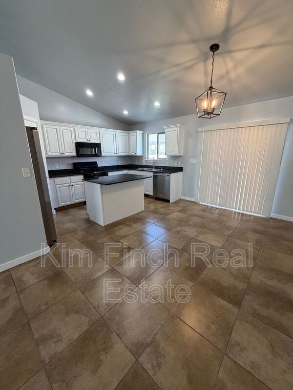 Photo - 2389 Hitching Post Dr