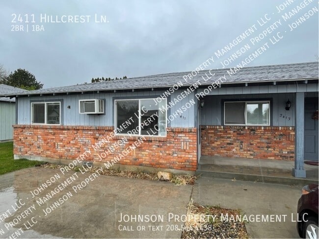 Building Photo - 2411 Hillcrest Ln