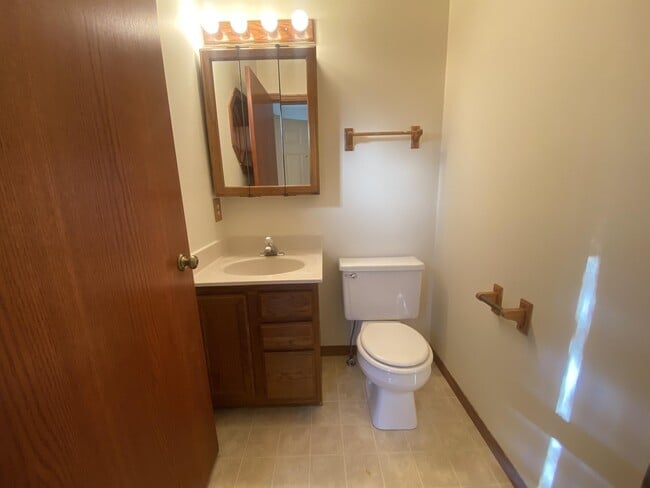 Photo - 903 Clarmar Dr