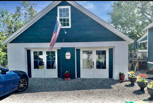 Photo - 16 Rock Hill Rd Unit A