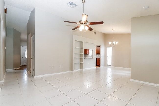 Photo - 4726 Addax Dr Casa