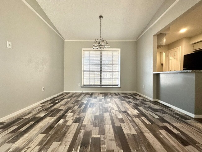 Photo - Updated 4 Bedroom Home w/ Gorgeous Floors