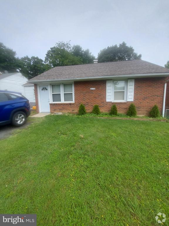 Building Photo - 6615 St Barnabas Rd Rental