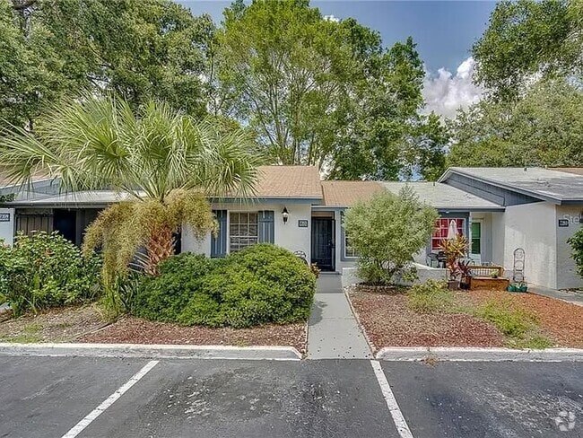 Building Photo - 7355 Parkside Villas Dr N Unit 7355 Rental