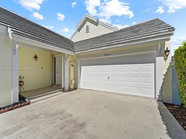 Building Photo - 9947 NW 47th Terrace