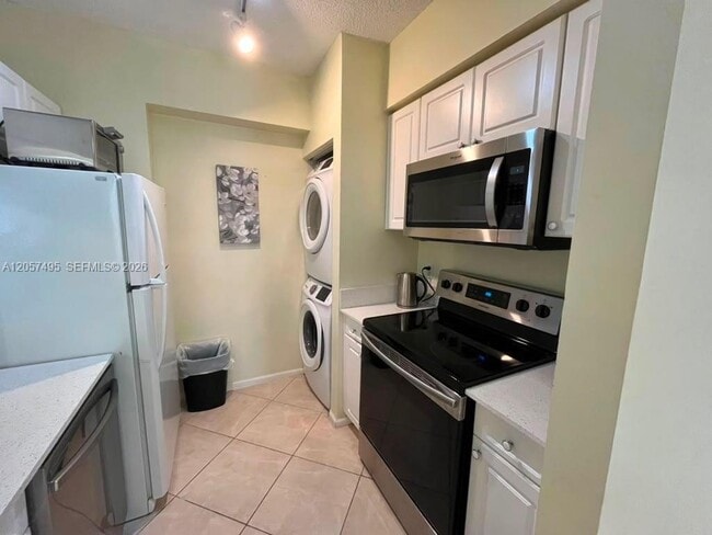 Photo - 17145 N Bay Rd Unit 4301