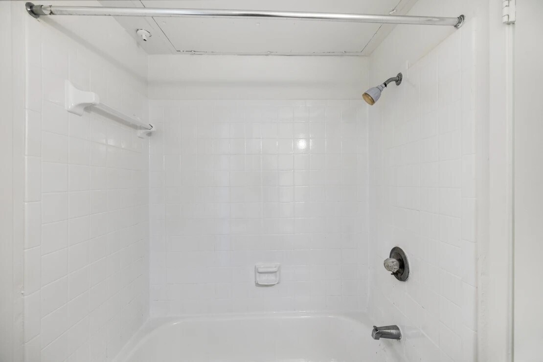 Photo - 11715 S Glen Dr Apartment Unit 221-2