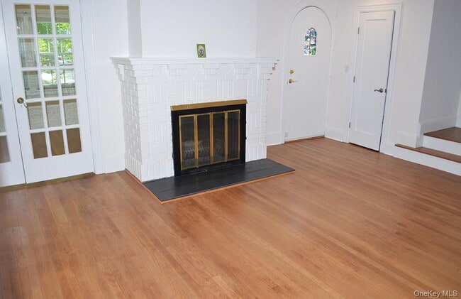 53 Ogden Ave