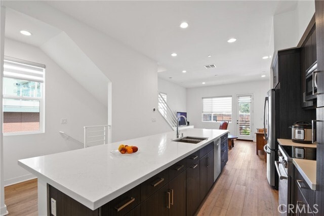 Photo - 257 Elm Ave