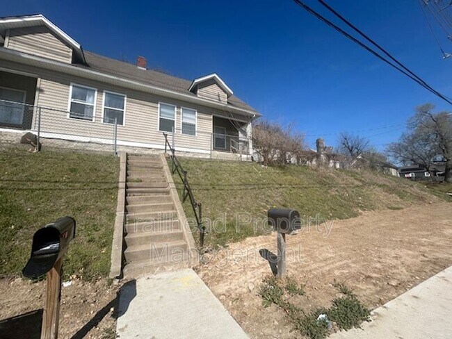 Photo - 616 N 10th St