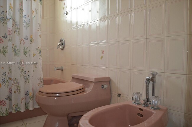 Photo - 1231 SW 15th St