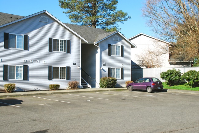 Megan's Court Apartments