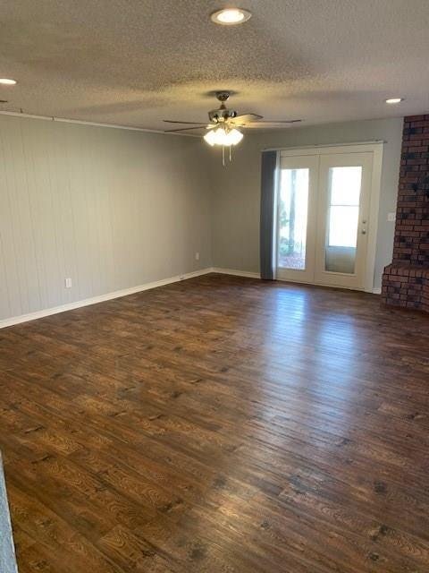 Photo - 4006 Watkins Ave